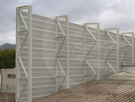 Environmental noise barrier using AC80 modules and steel supports