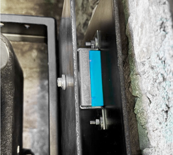 WF speaker isolation