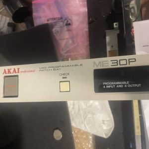 Akai-me30p