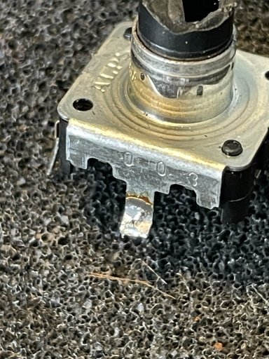 sequential pro3 broken potentiometer removed