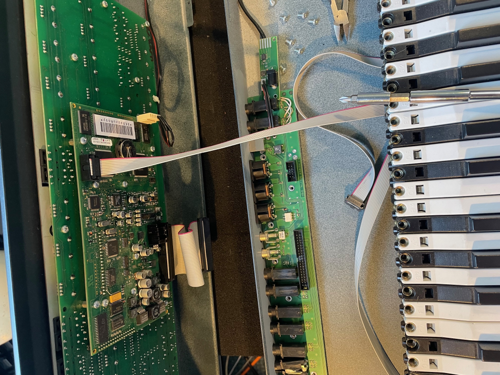 access virus wiring