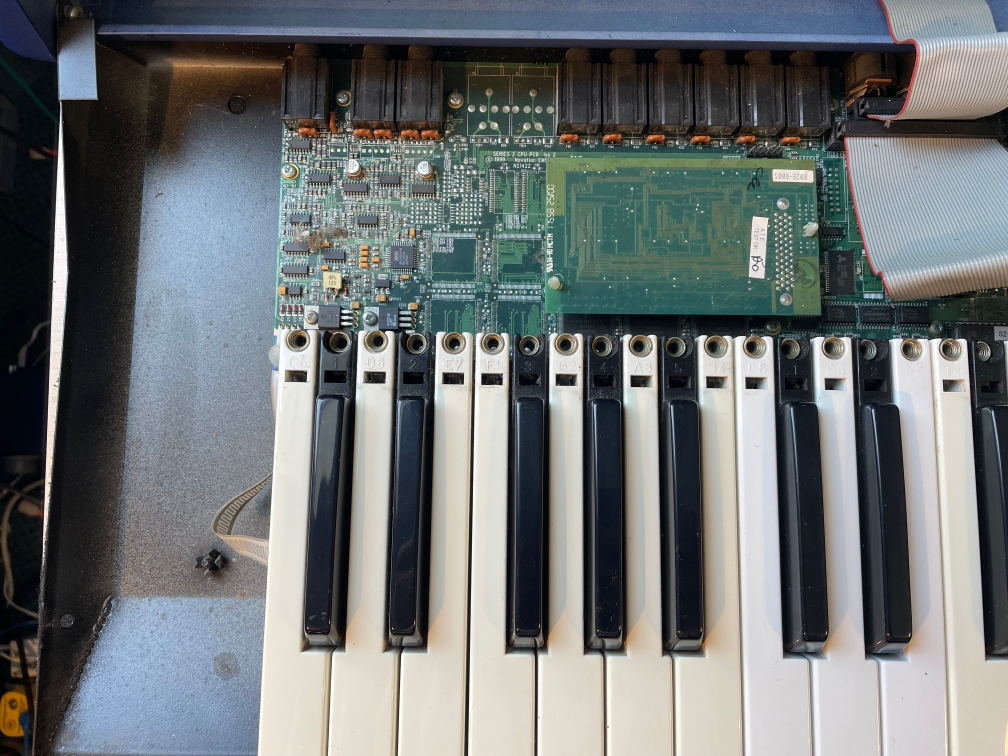 novation nova 2 internals