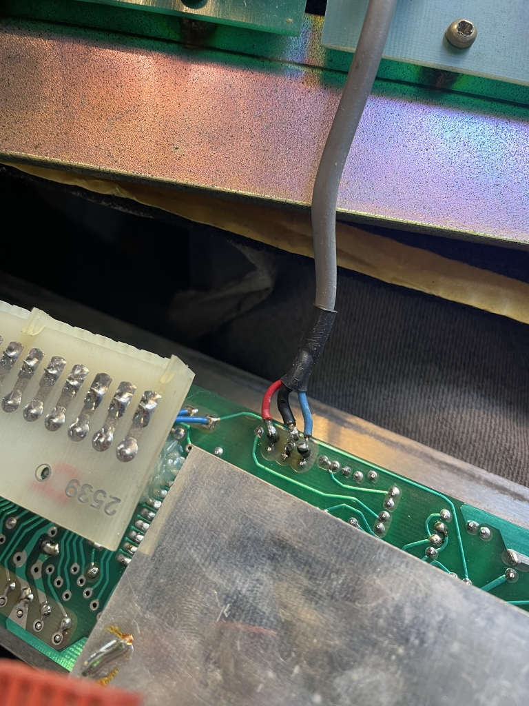 DN60 barely soldered audio wires