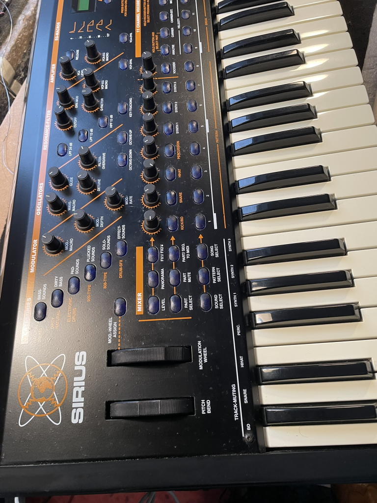 Quasimidi sirius before repair1