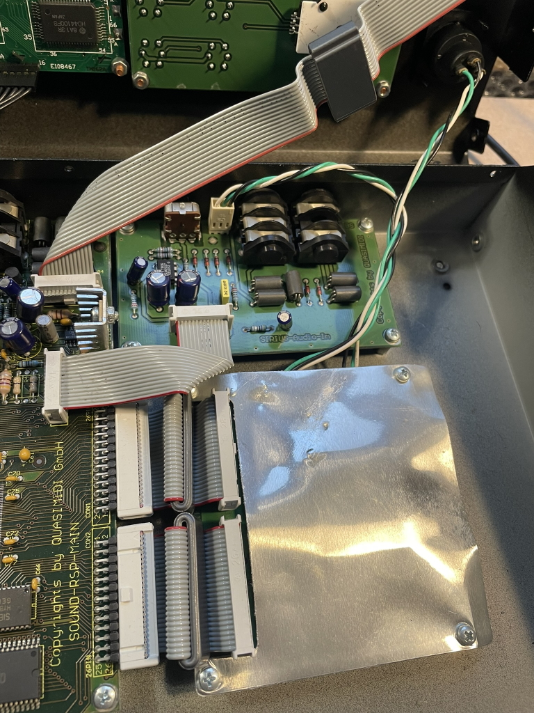 Quasimidi sirius internals 1