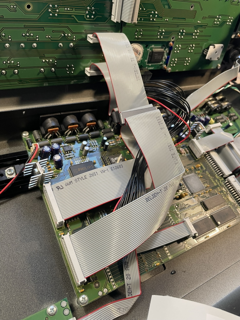 Quasimidi sirius internals 2