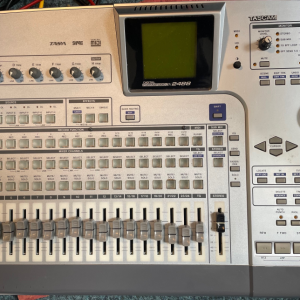 tascam 2488 mk1 image sm