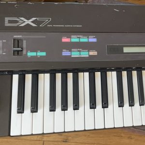 yamaha dx7 small